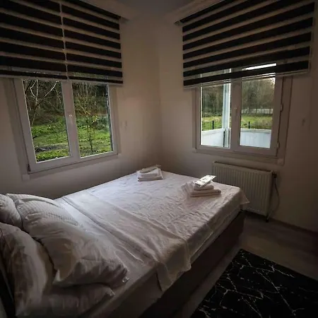 Bageni Villa&bungalov Szálloda 4*